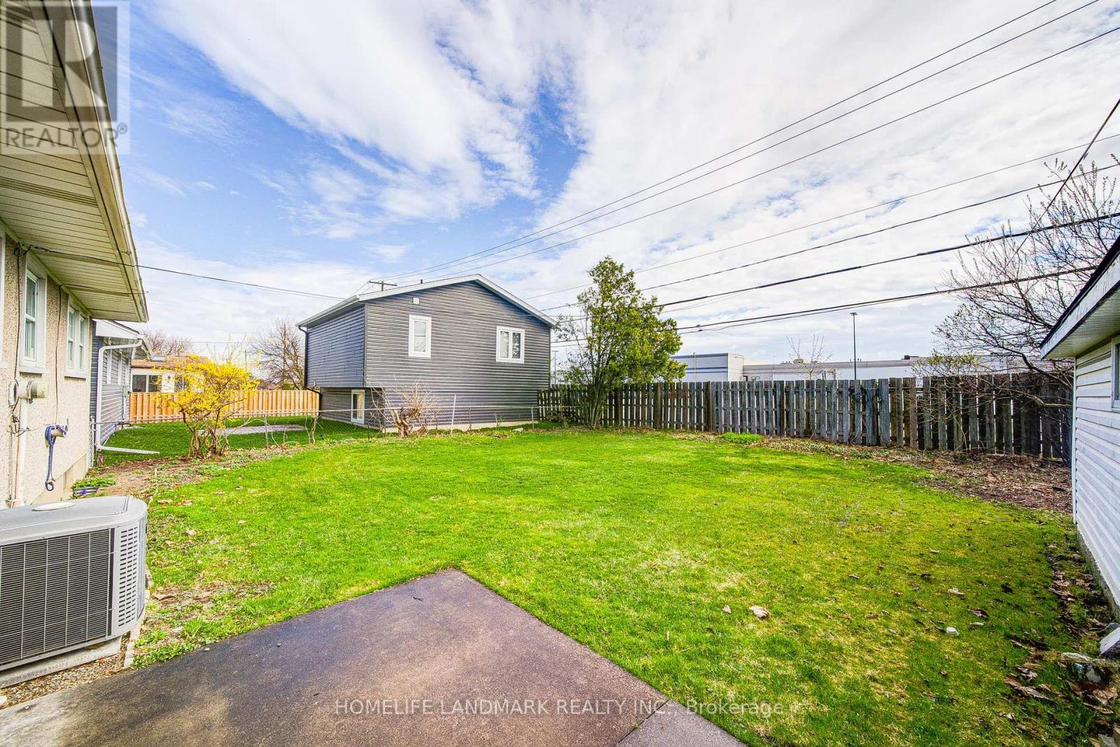 95 Jacobson Avenue, St. Catharines, Ontario  L2T 3A4 - Photo 45 - X12996276