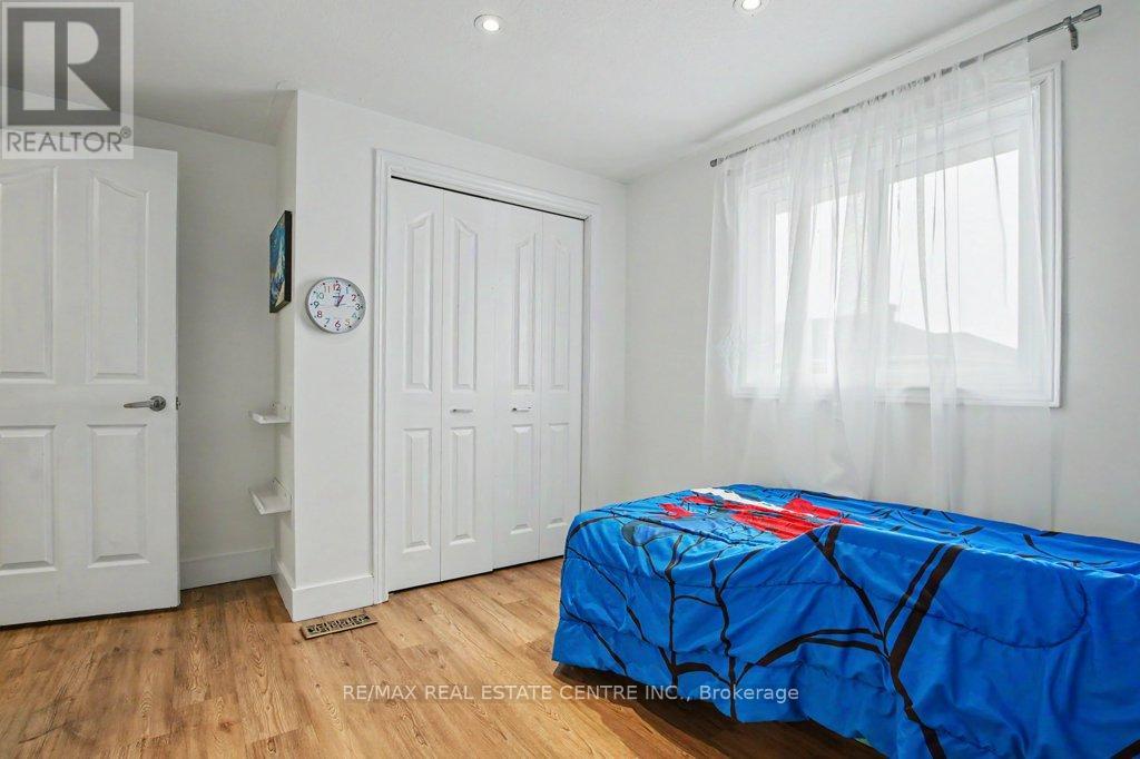 32 Marisa Street, Kitchener, Ontario  N2K 3V8 - Photo 19 - X12996302