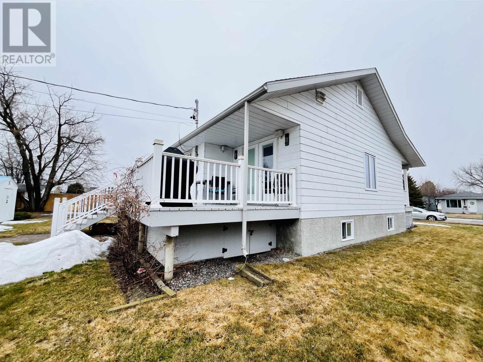 1125 Second St. E., Fort Frances, Ontario  P9A 1P3 - Photo 2 - TB2600697