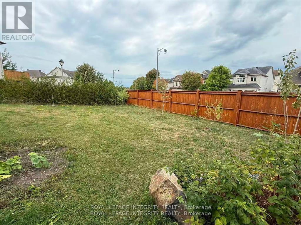 Basement - 926 Fletcher Circle, Ottawa, Ontario K2T 0B7 - Photo 10 - X12996366