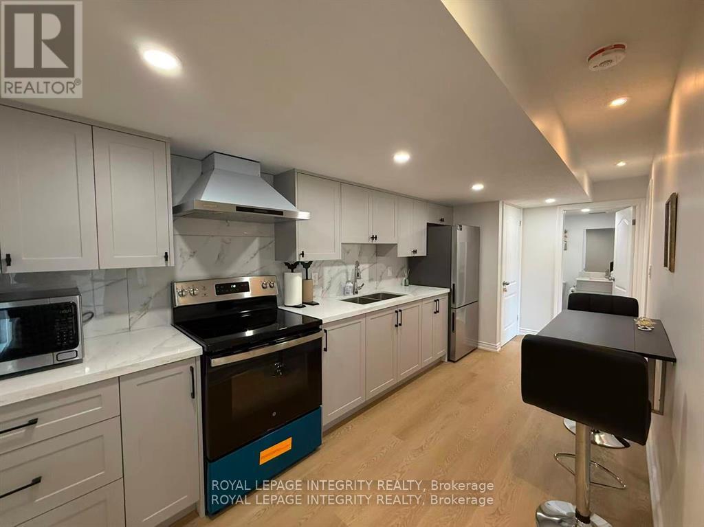 Basement - 926 Fletcher Circle, Ottawa, Ontario K2T 0B7 - Photo 3 - X12996366