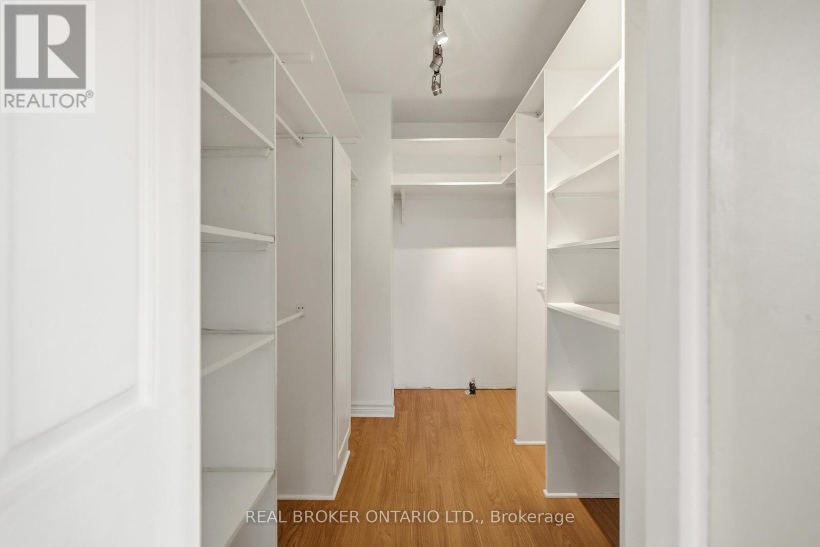 1294 Fernwood Drive, Ottawa, Ontario K1V 7J9 - Photo 20 - X12996380