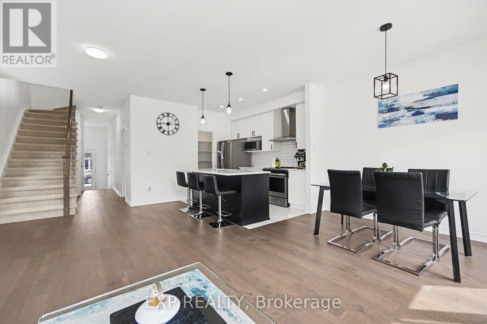 78 Rallidale Street, Ottawa, Ontario  K1X 0G7 - Photo 8 - X12996386