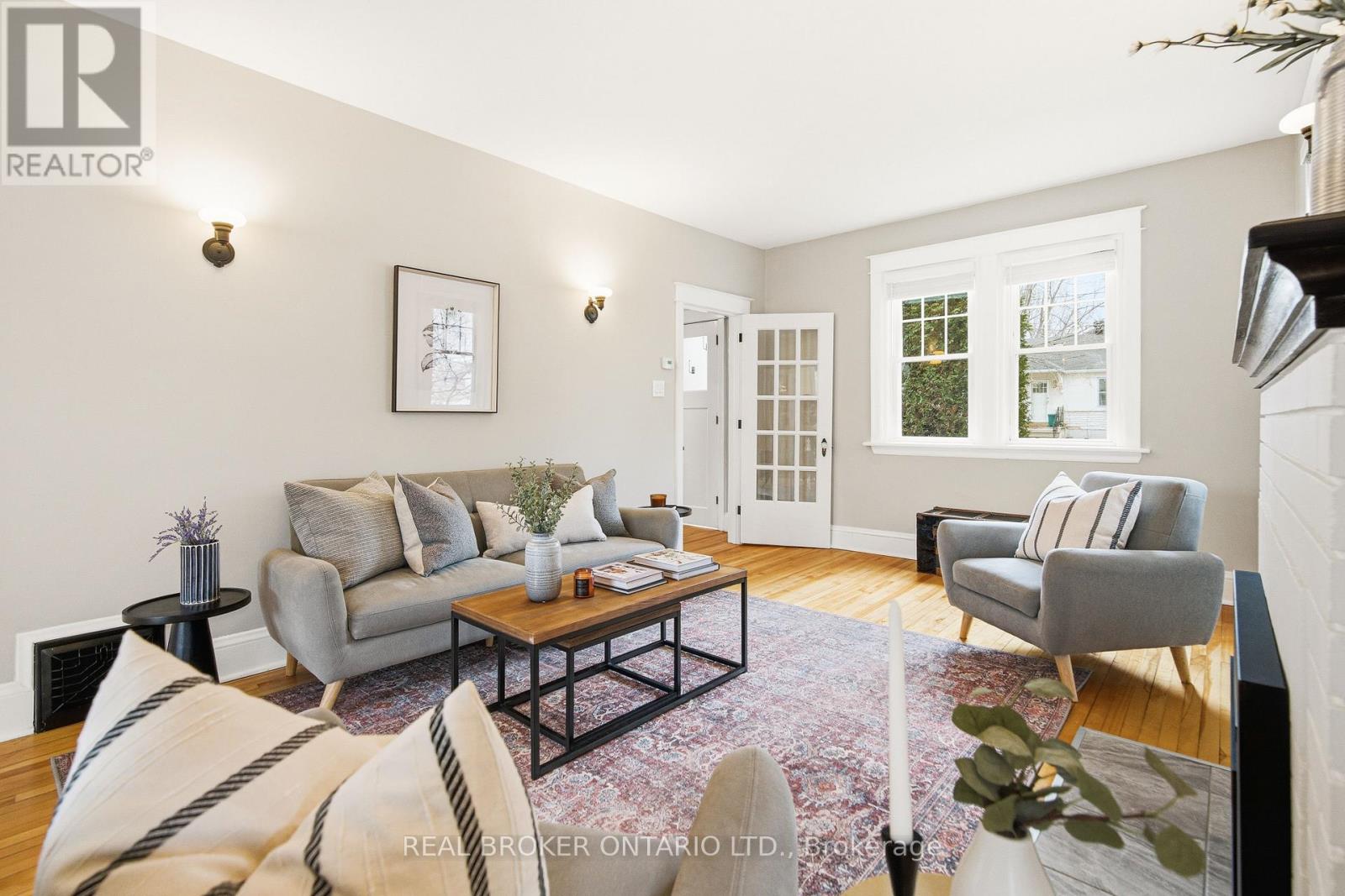 496 Hartleigh Avenue, Ottawa, Ontario  K2B 5J6 - Photo 12 - X12996394