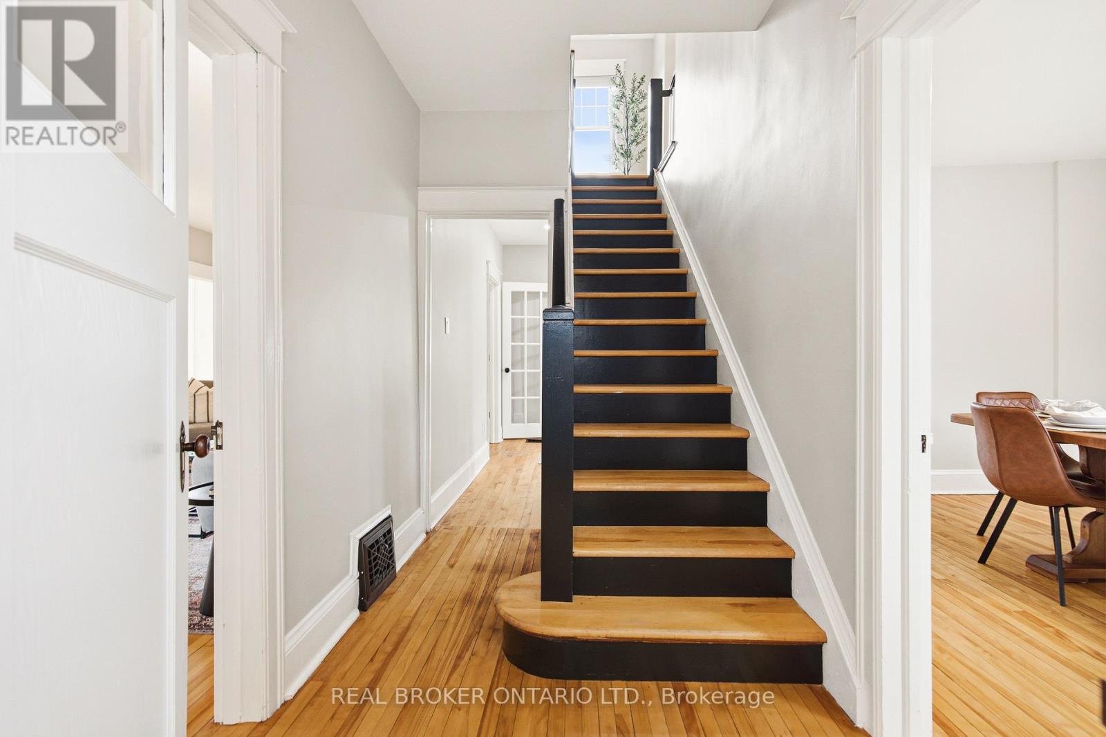 496 Hartleigh Avenue, Ottawa, Ontario  K2B 5J6 - Photo 20 - X12996394