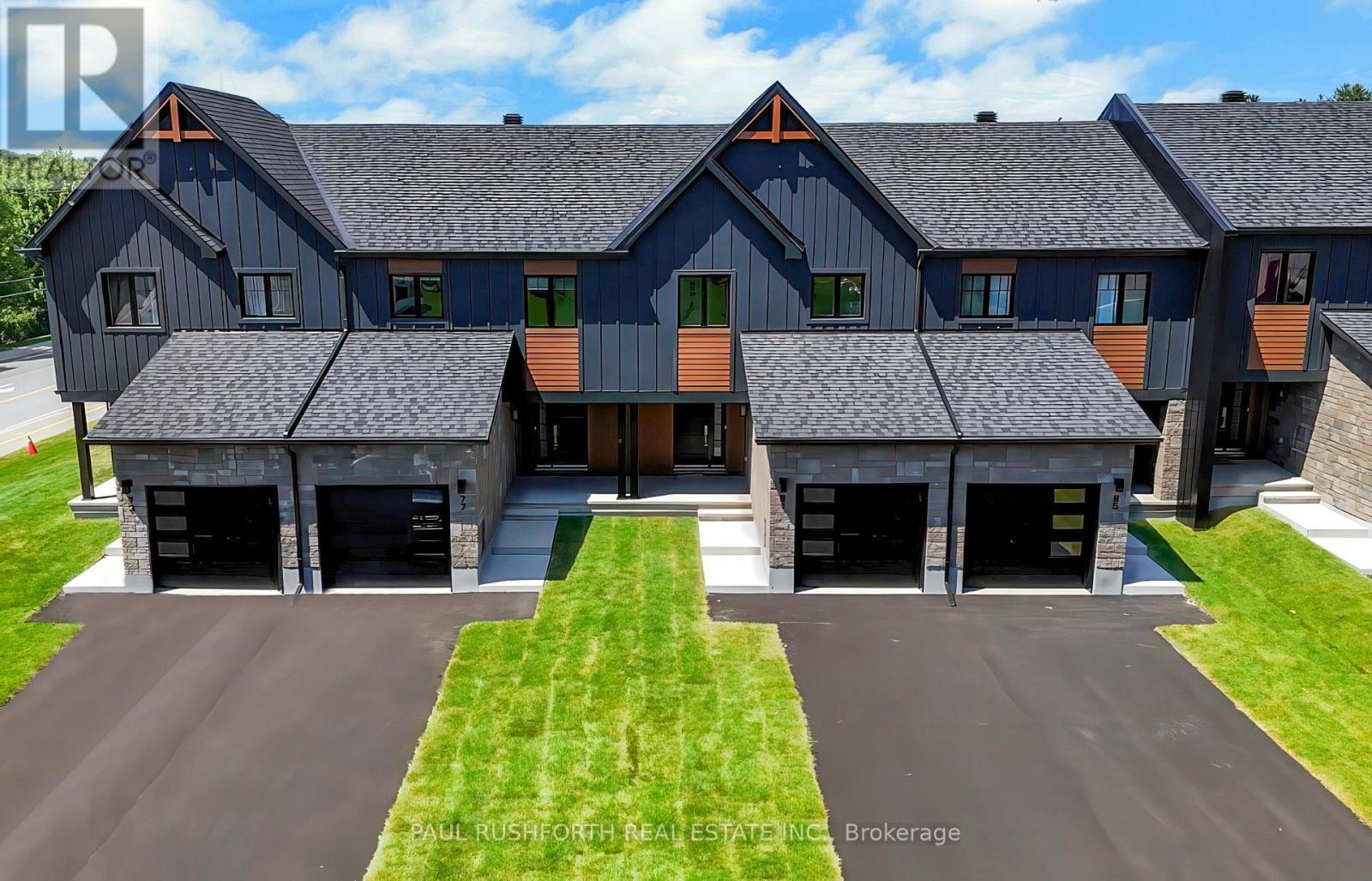 241 Peacock Drive, Russell, Ontario K4R 0A1 - Photo 2 - X12996428