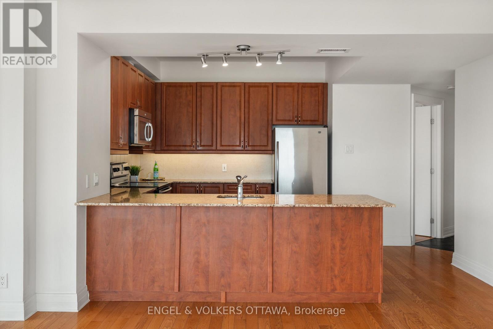 2603 - 234 Rideau Street, Ottawa, Ontario  K1N 5X8 - Photo 13 - X12996440