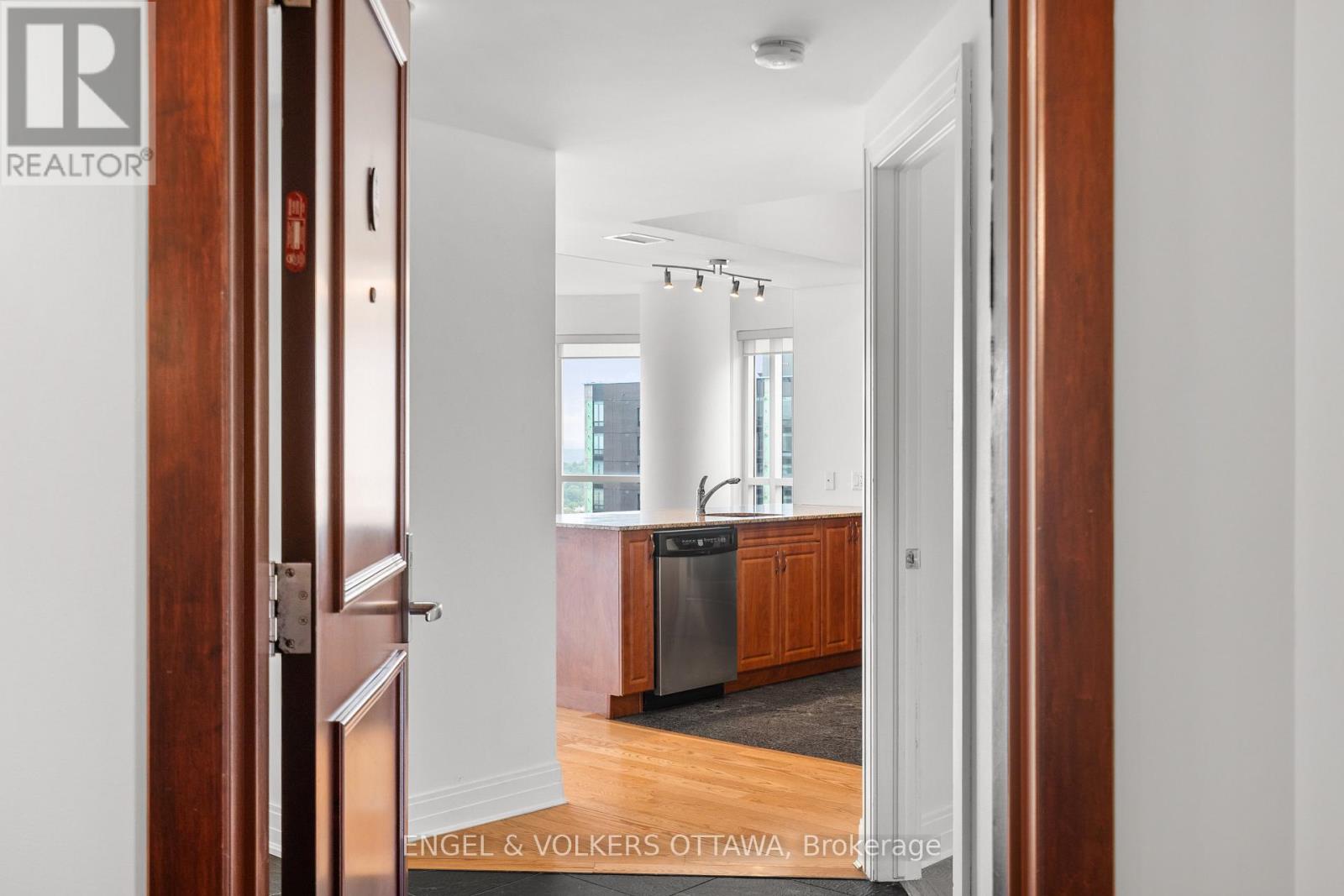 2603 - 234 Rideau Street, Ottawa, Ontario  K1N 5X8 - Photo 6 - X12996440