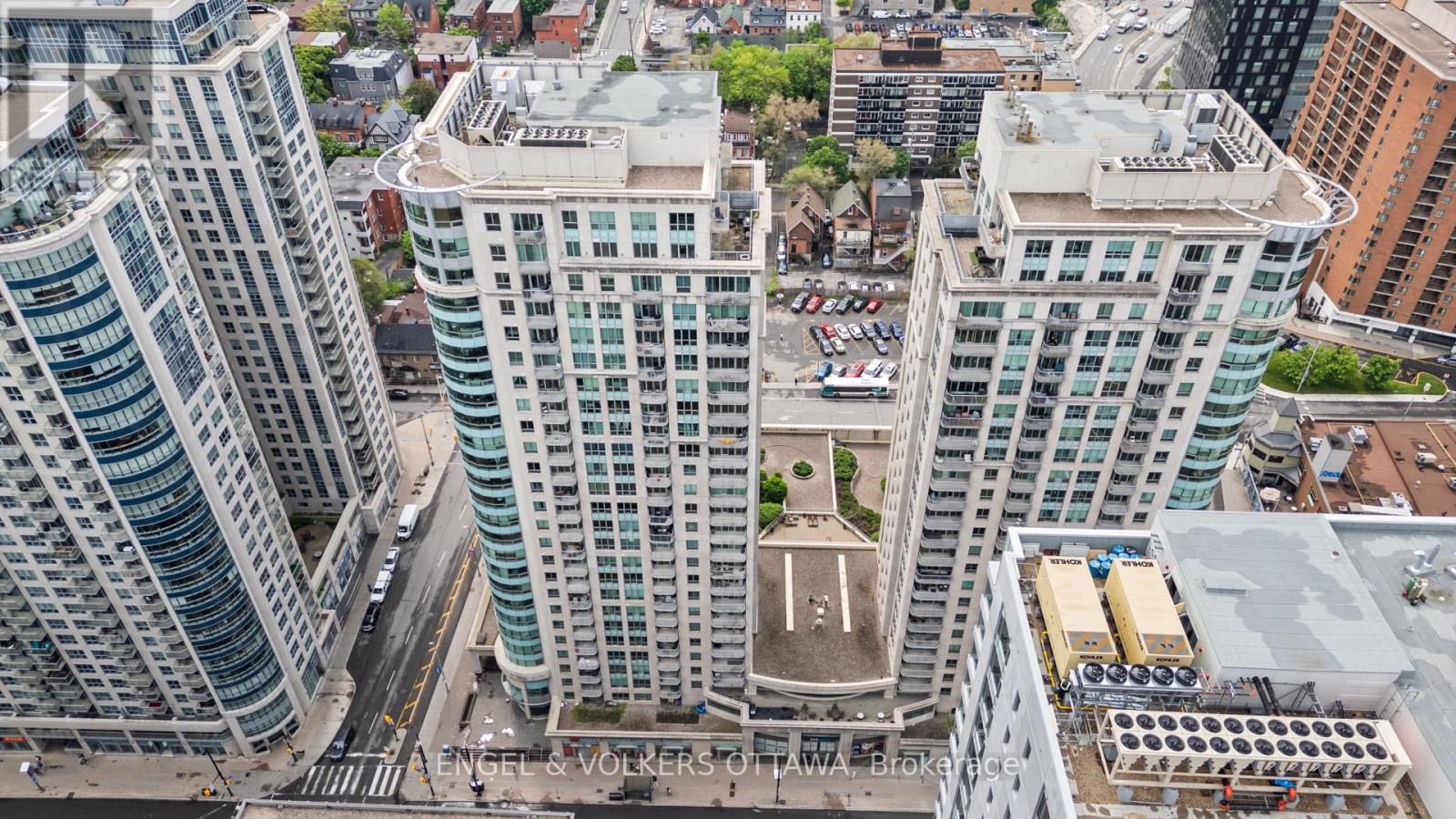 2603 - 234 Rideau Street, Ottawa, Ontario  K1N 5X8 - Photo 2 - X12996456