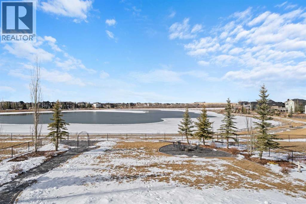 15 Montenaro Bay, Cochrane Lake, Alberta  T4C 0A5 - Photo 46 - A2298692