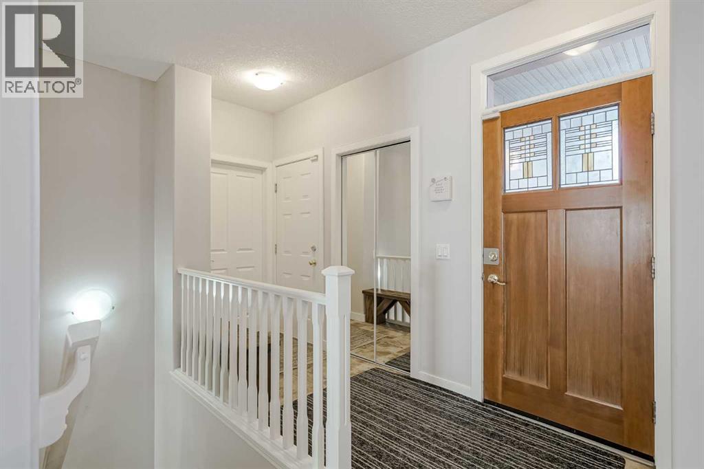 103 Bridle Estates Mews SW, Calgary, Alberta  T2A 6R1 - Photo 6 - A2301413