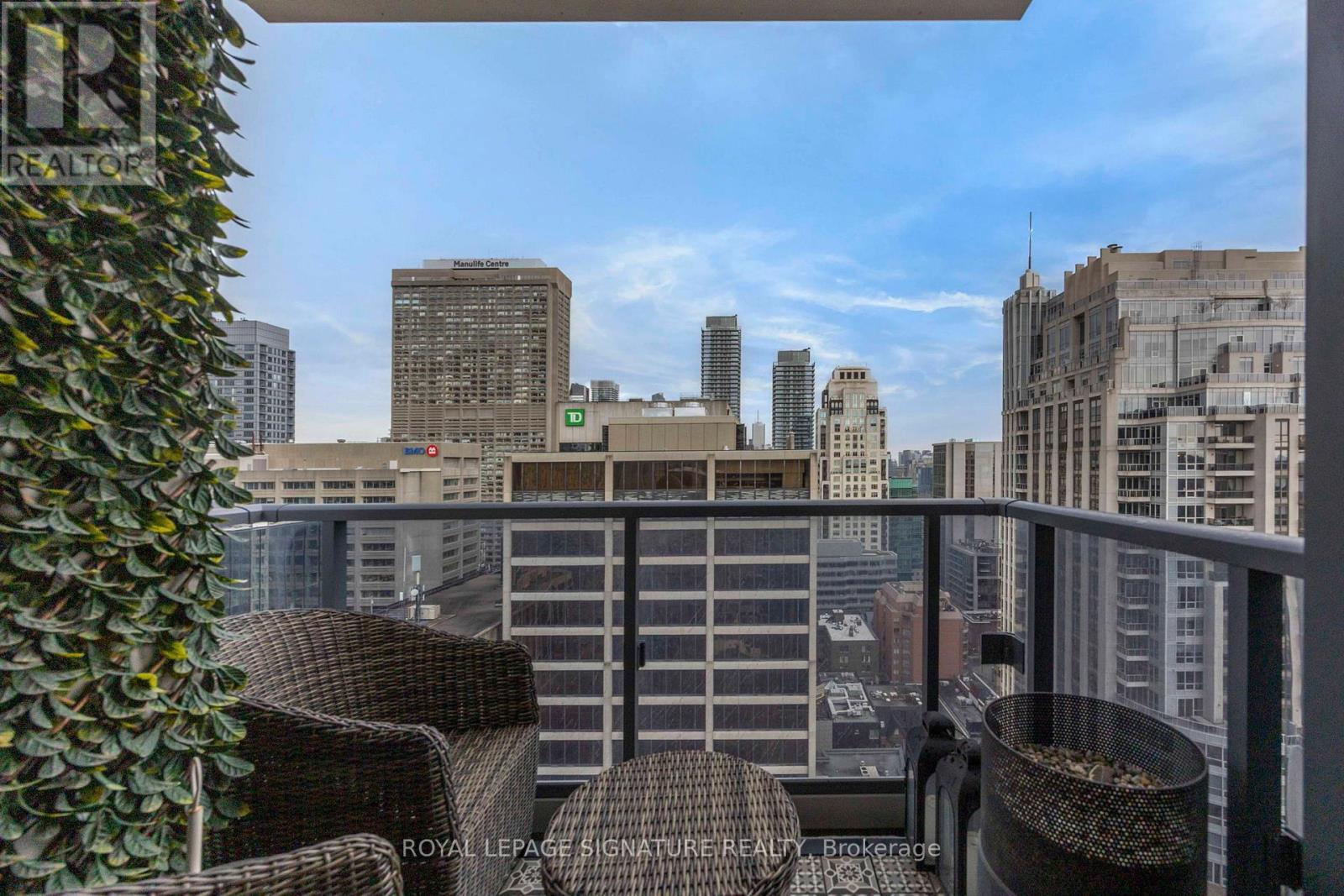 2307 - 88 Cumberland Street, Toronto, Ontario  M5R 0C8 - Photo 20 - C12989764