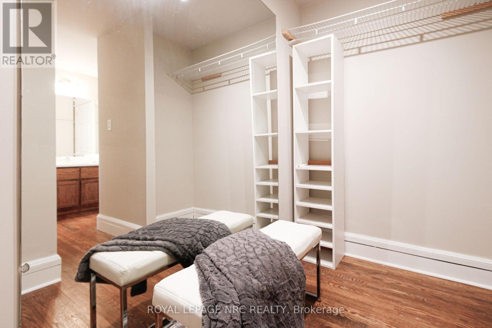 15 South Drive, St. Catharines, Ontario  L2R 4T9 - Photo 22 - X12996398