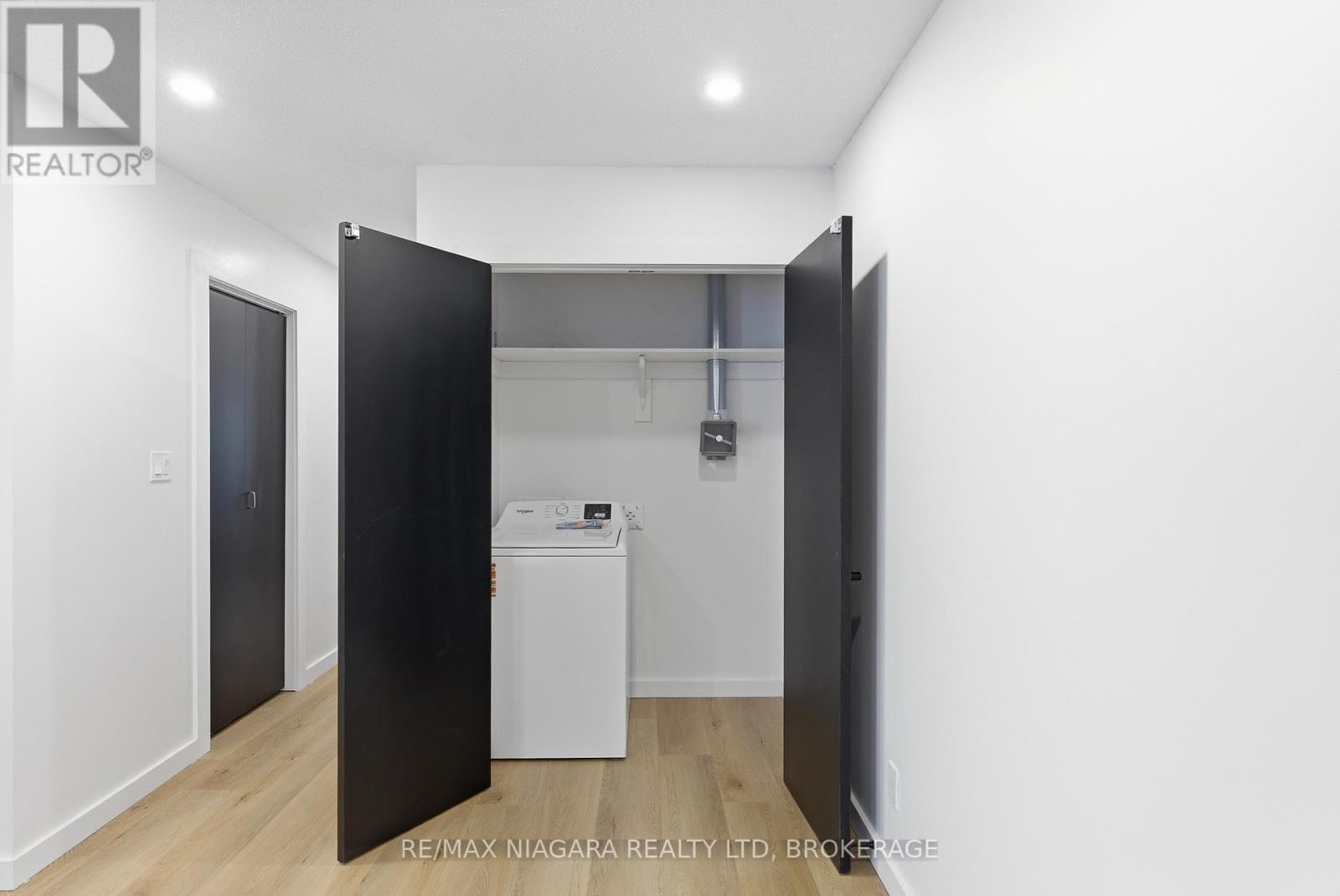 Main Unit 1 - 1361 Station Street, Pelham, Ontario  L0S 1E3 - Photo 21 - X12996414