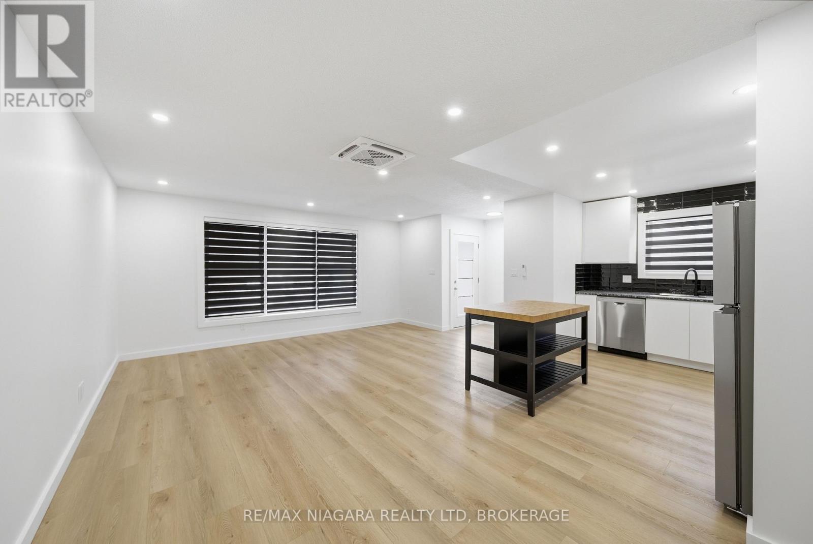 Main Unit 1 - 1361 Station Street, Pelham, Ontario  L0S 1E3 - Photo 7 - X12996414