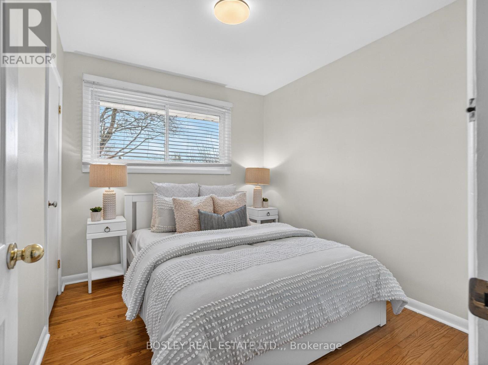 21 Grosvenor Street, St. Catharines, Ontario  L2M 3E1 - Photo 15 - X12996418