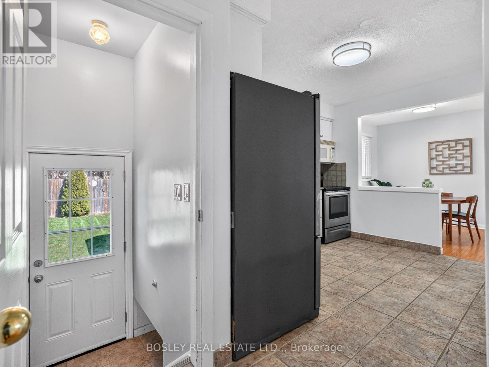 21 Grosvenor Street, St. Catharines, Ontario  L2M 3E1 - Photo 18 - X12996418