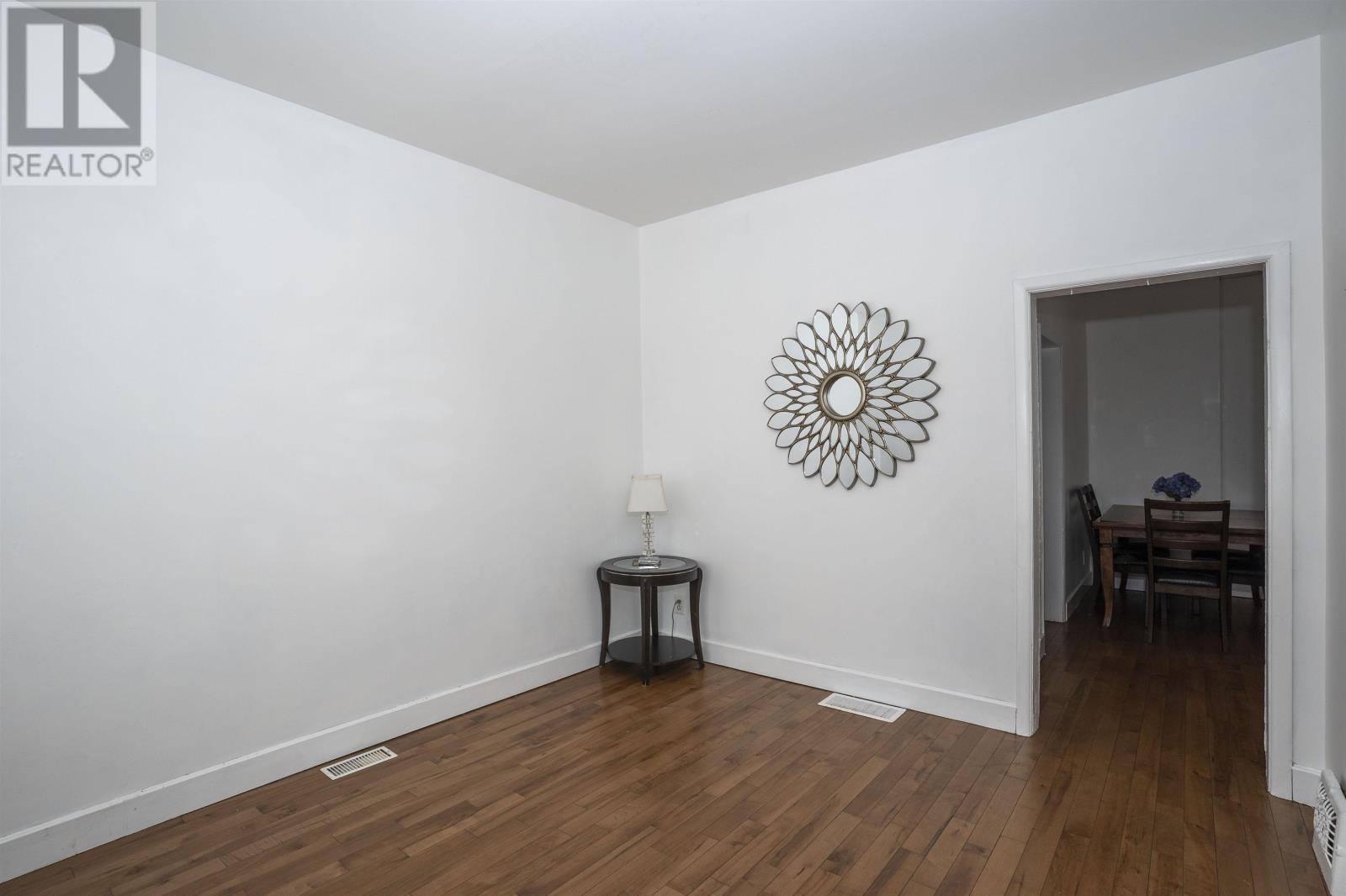 9 Ruttan St, Thunder Bay, Ontario  P7A 4S1 - Photo 2 - TB2600699