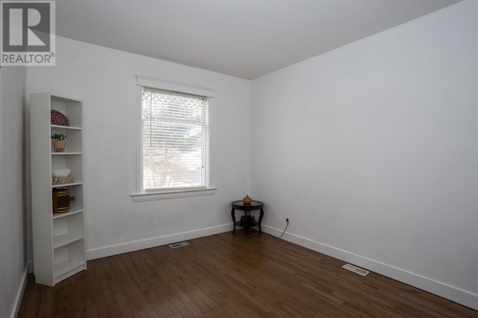 9 Ruttan St, Thunder Bay, Ontario  P7A 4S1 - Photo 3 - TB2600699