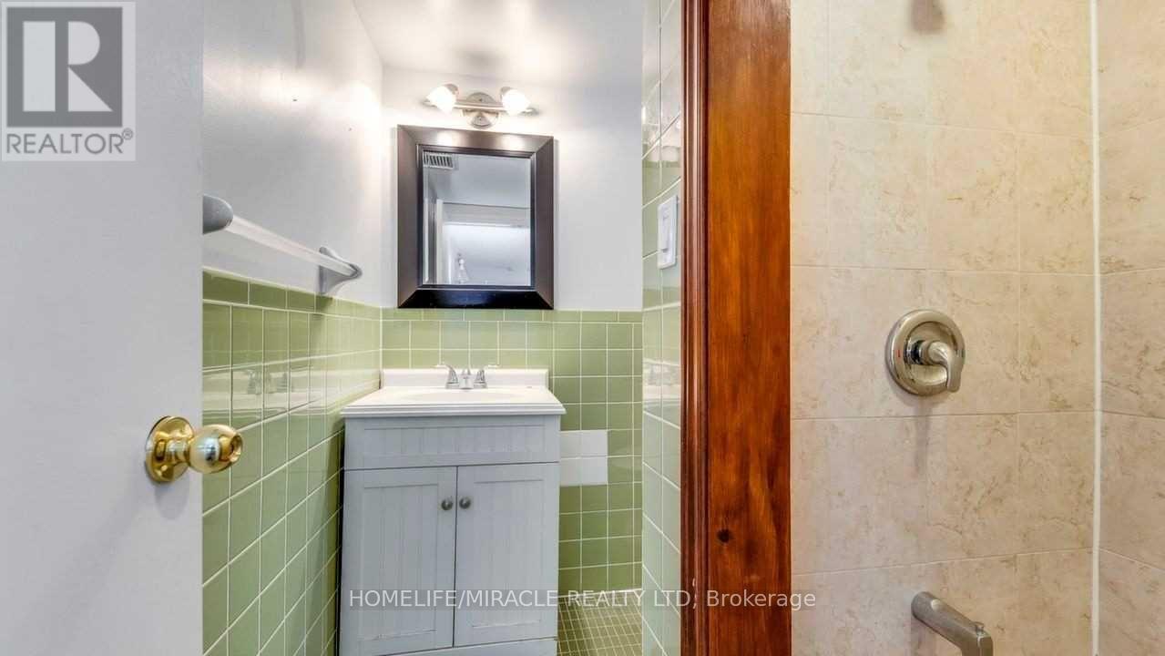 3 Independence Drive, Toronto, Ontario  M1K 3R7 - Photo 17 - E12993880