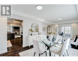 890 WAYNE DRIVE, Newmarket, Ontario