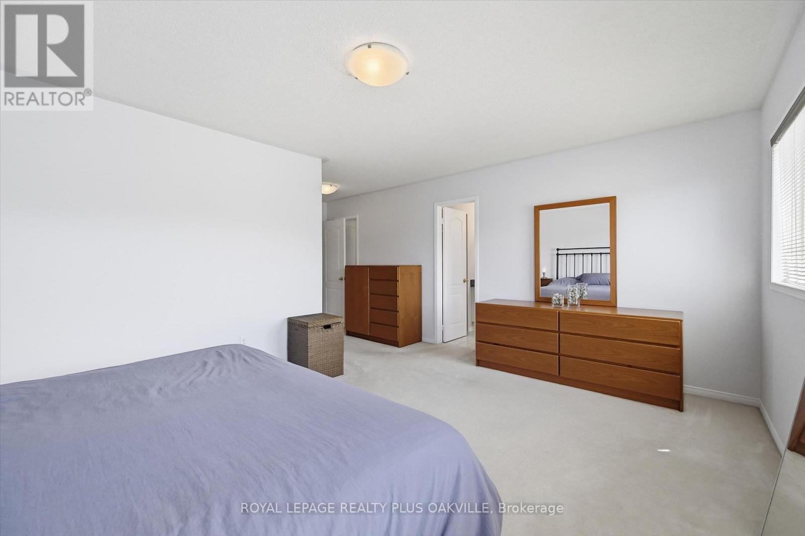 2150 Fourth Line, Oakville, Ontario  L6M 3T2 - Photo 25 - W12996042