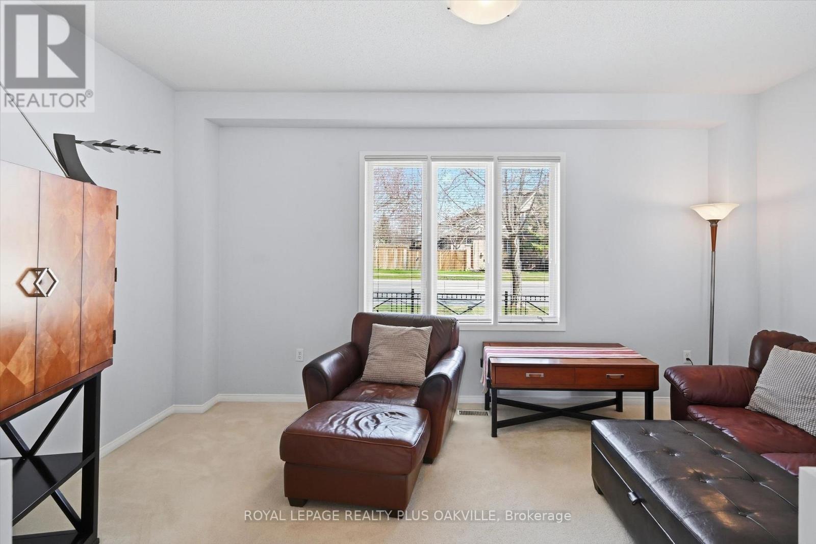 2150 Fourth Line, Oakville, Ontario  L6M 3T2 - Photo 7 - W12996042