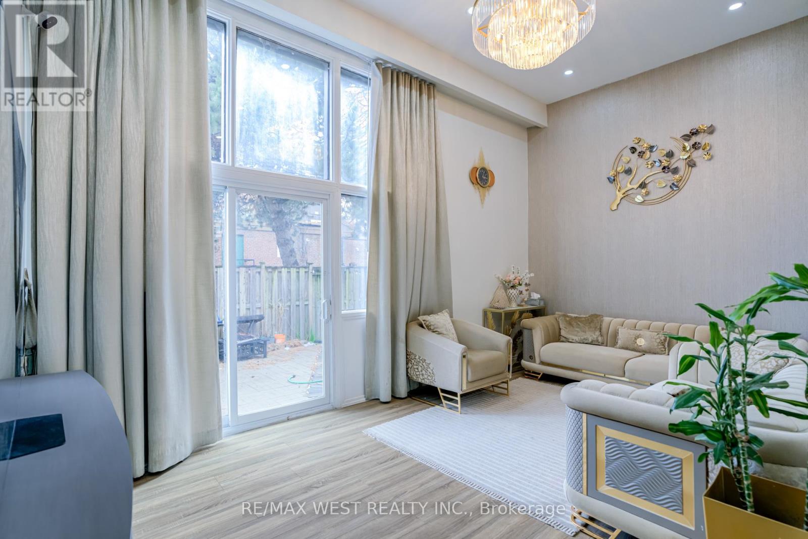 43 - 331 Trudelle Street, Toronto, Ontario  M1J 3J9 - Photo 5 - E12987584