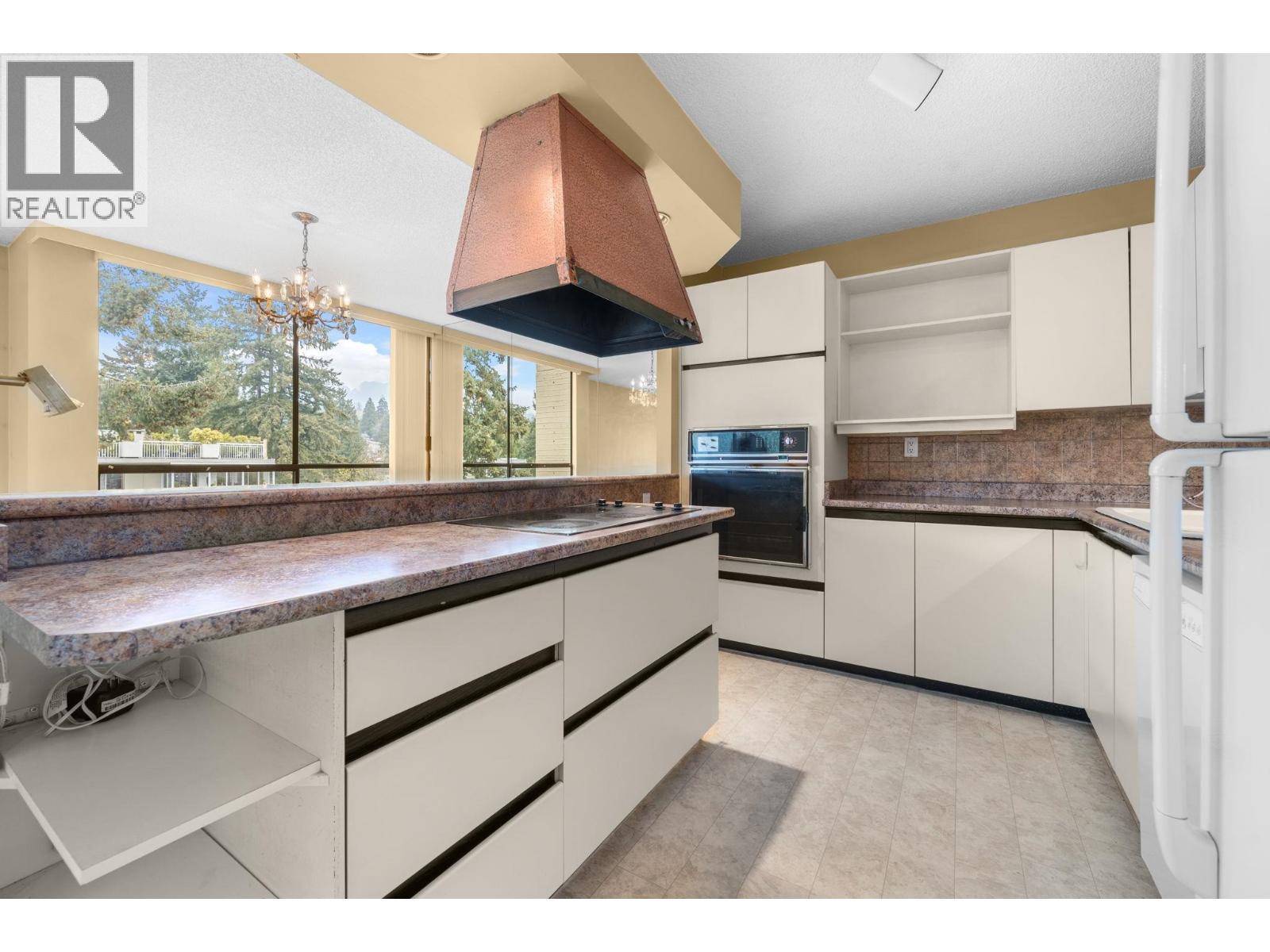 801 1412 Esquimalt Avenue, West Vancouver, British Columbia  V7T 1K7 - Photo 16 - R3111079