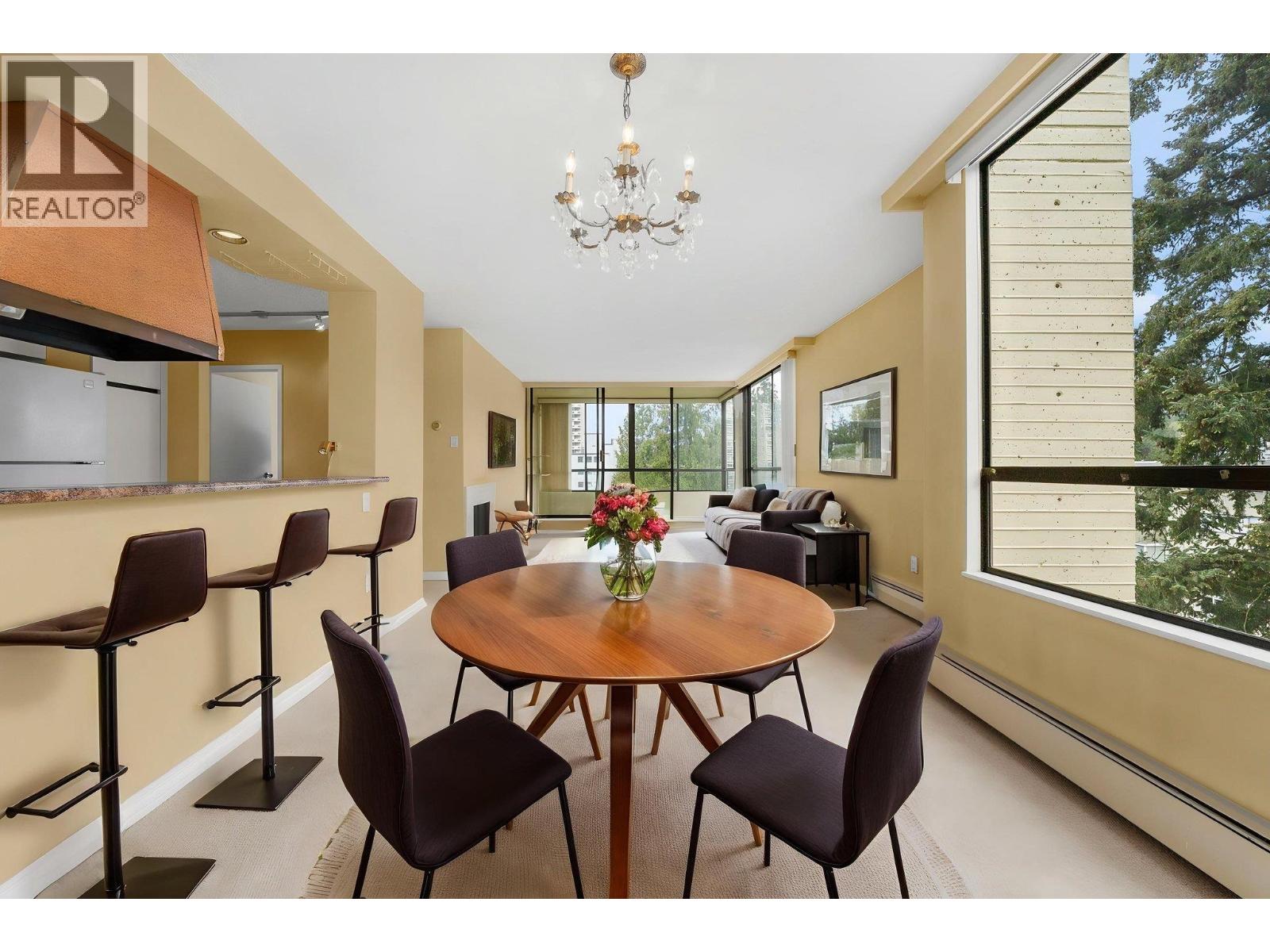 801 1412 Esquimalt Avenue, West Vancouver, British Columbia  V7T 1K7 - Photo 3 - R3111079