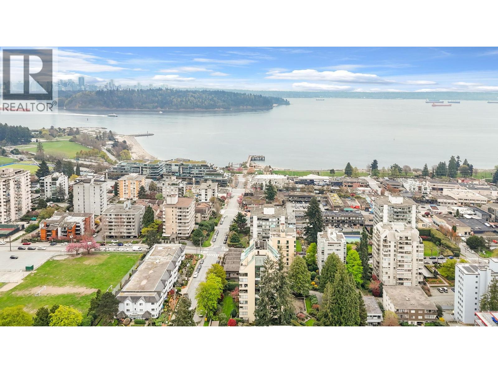 801 1412 Esquimalt Avenue, West Vancouver, British Columbia  V7T 1K7 - Photo 39 - R3111079