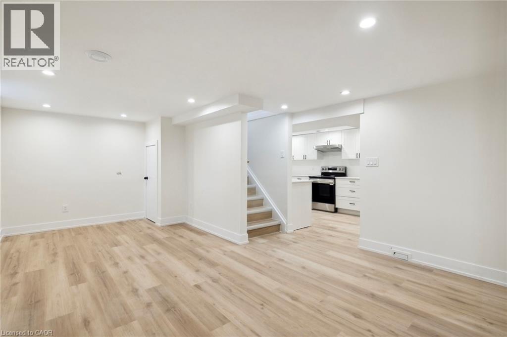 87 Leaside Drive Unit# Lower, St. Catharines, Ontario  L2M 4G7 - Photo 2 - 40820680