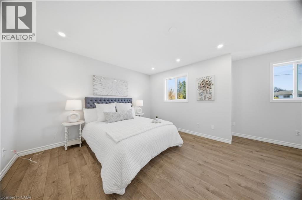 1496 Franklin Boulevard, Cambridge, Ontario N3C 3L5 - Photo 17 - 40820293