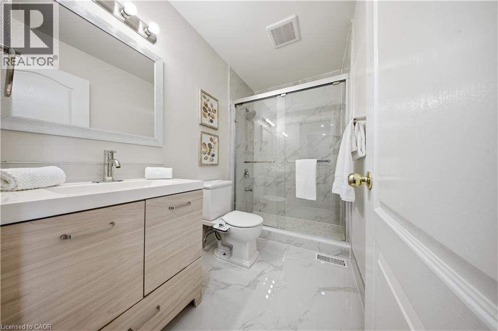 1496 Franklin Boulevard, Cambridge, Ontario N3C 3L5 - Photo 19 - 40820293