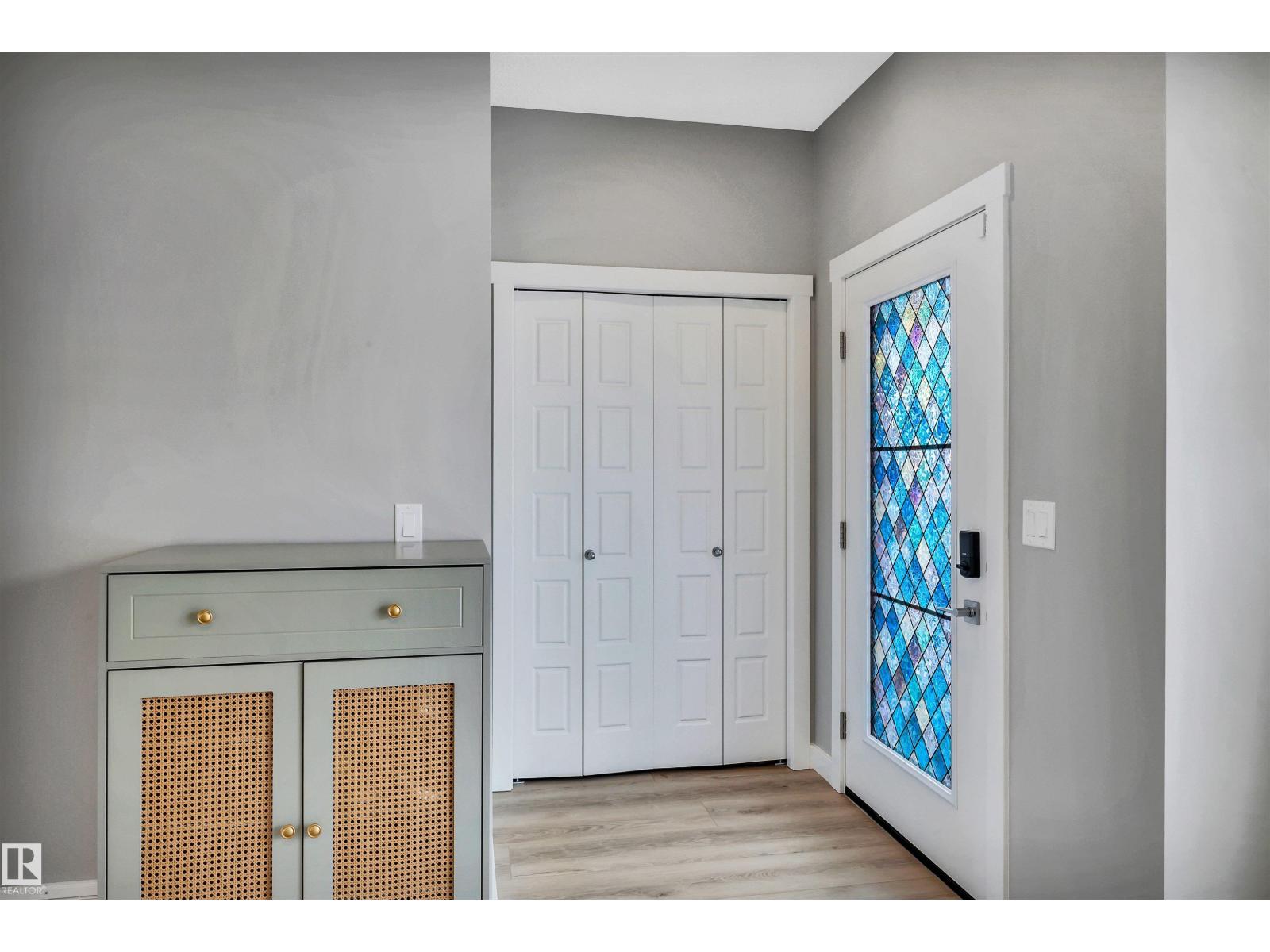 6256 175 Av Nw, Edmonton, Alberta  T5Y 4H3 - Photo 3 - E4481764