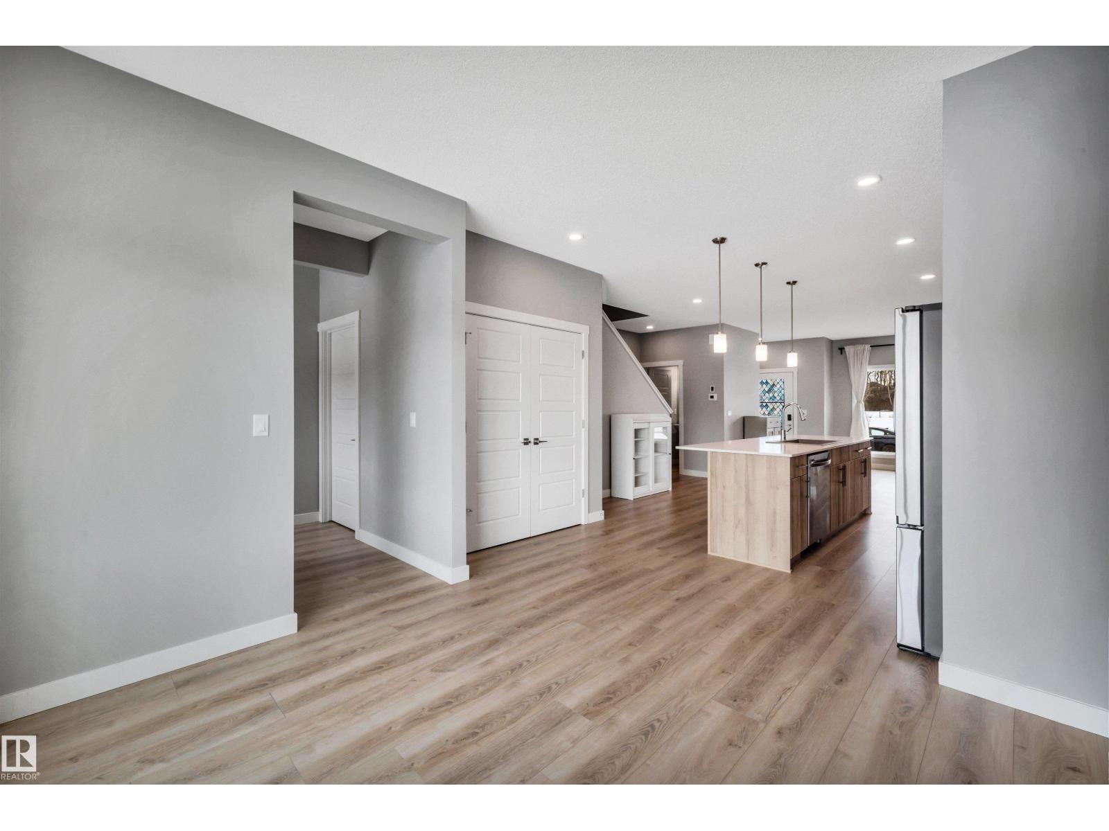 6256 175 Av Nw, Edmonton, Alberta  T5Y 4H3 - Photo 16 - E4481764