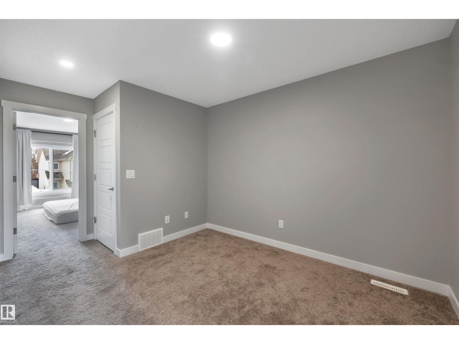 6256 175 Av Nw, Edmonton, Alberta  T5Y 4H3 - Photo 19 - E4481764