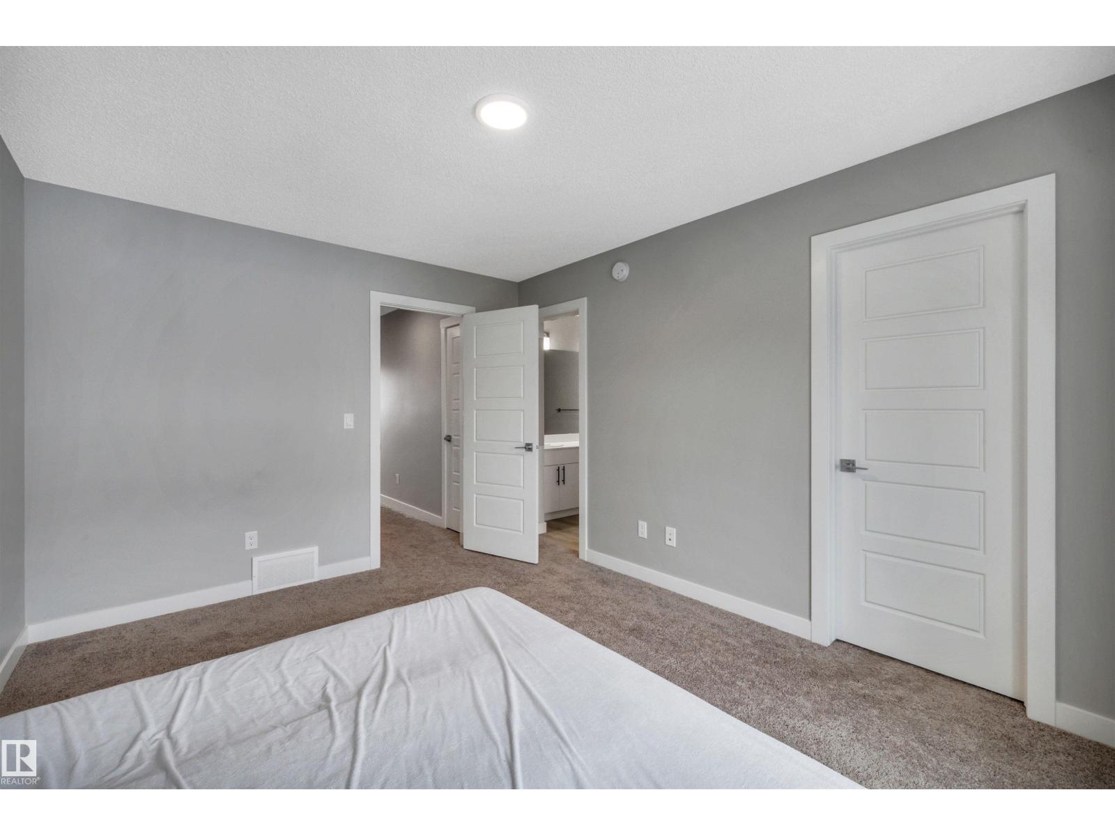 6256 175 Av Nw, Edmonton, Alberta  T5Y 4H3 - Photo 23 - E4481764