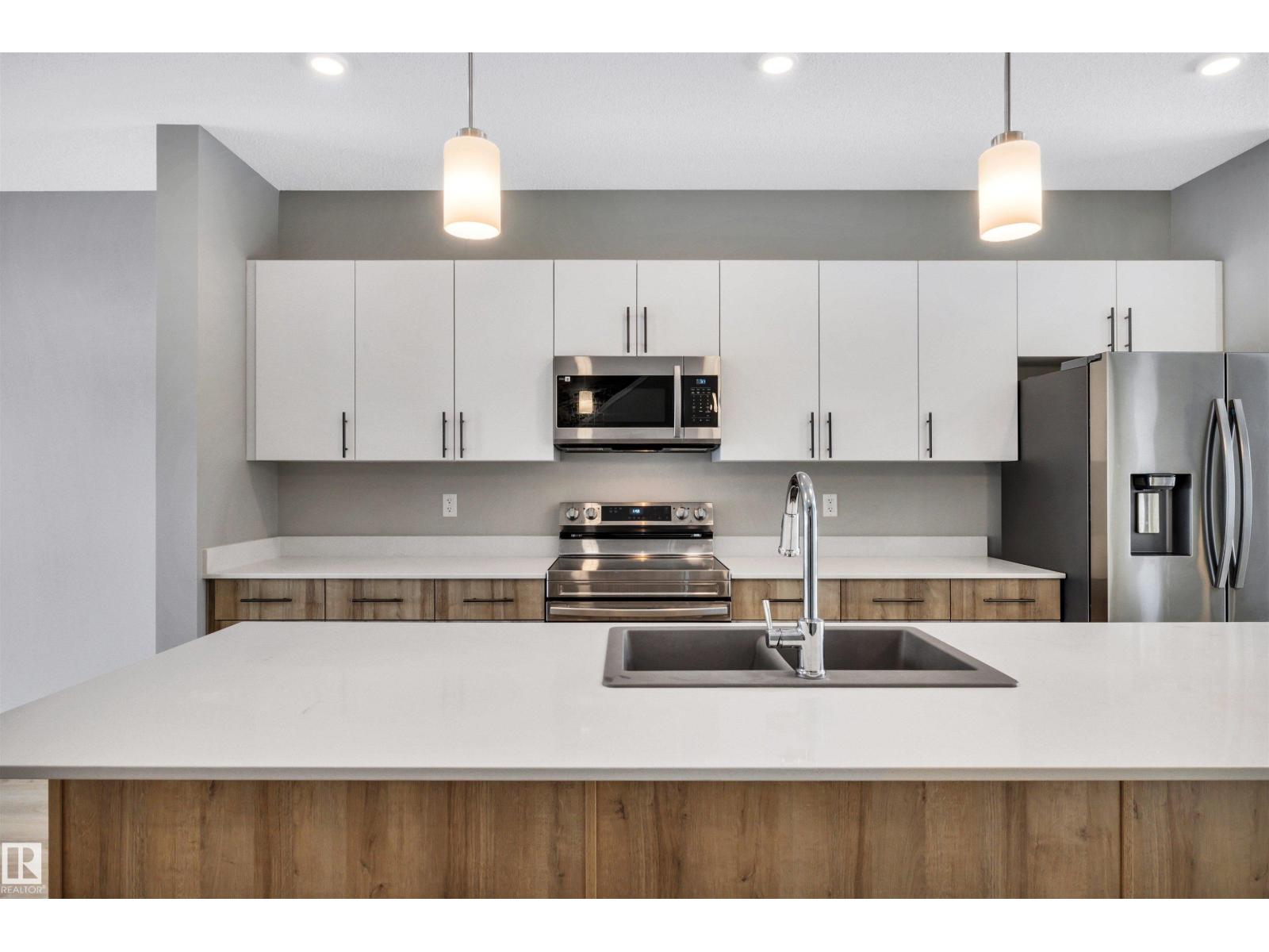 6256 175 Av Nw, Edmonton, Alberta  T5Y 4H3 - Photo 10 - E4481764