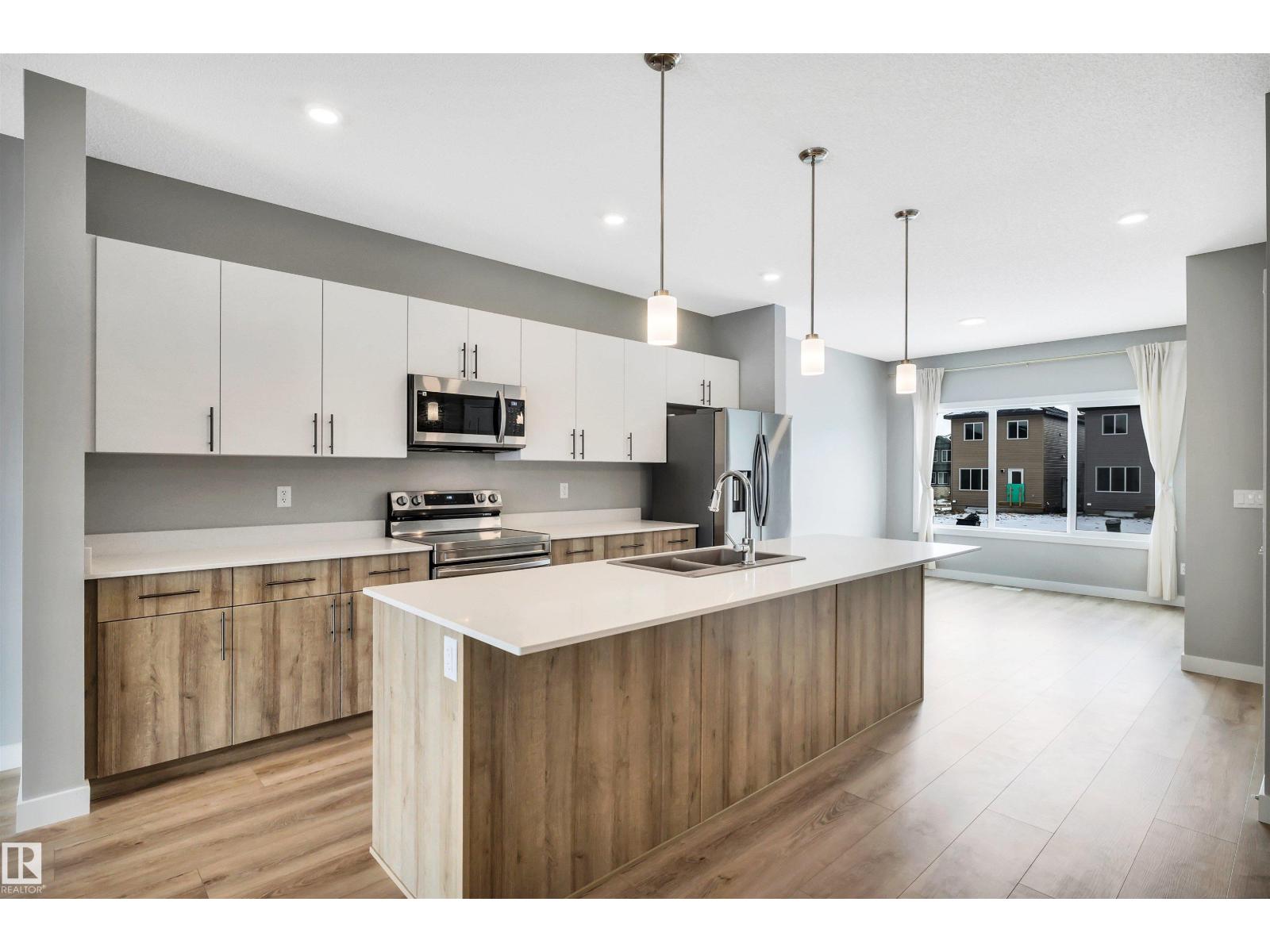 6256 175 Av Nw, Edmonton, Alberta  T5Y 4H3 - Photo 8 - E4481764