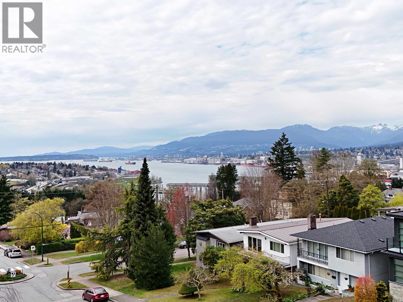 3624 Cambridge Street, Vancouver, British Columbia V5K 1M6 - Photo 24 - R3111085