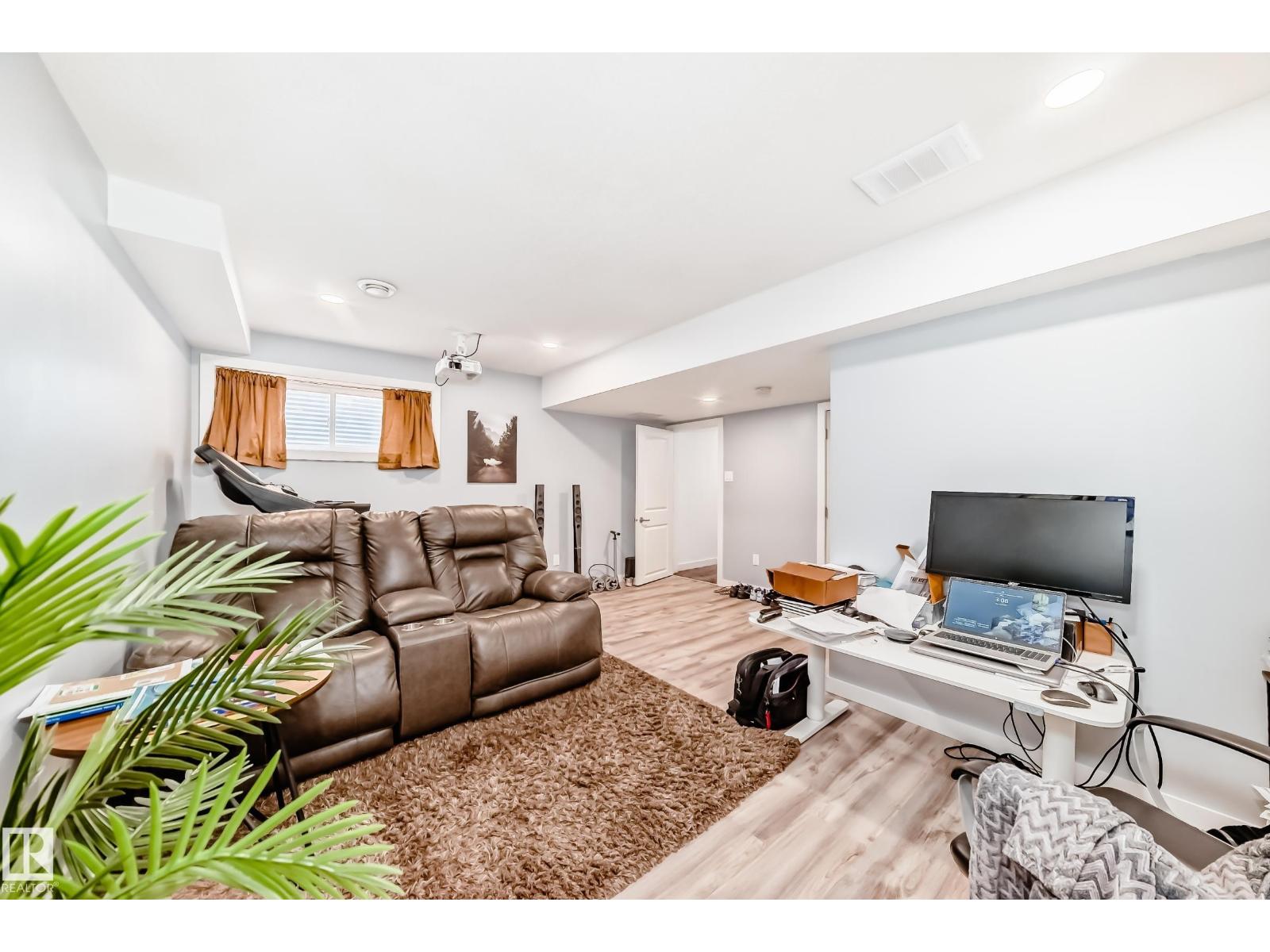 922 173a St Sw, Edmonton, Alberta  T6W 3V3 - Photo 35 - E4482167