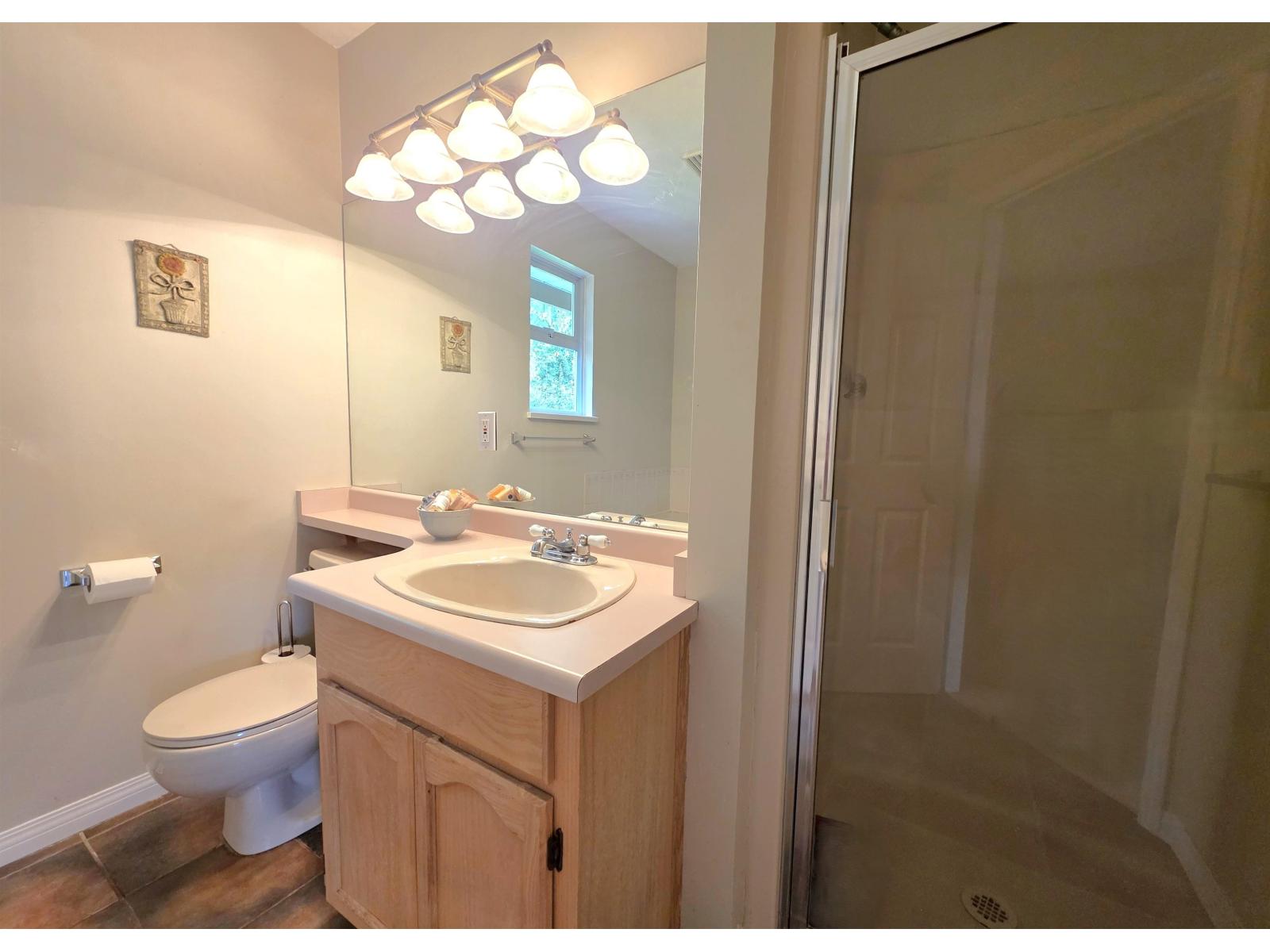 8412 213th Street, Langley, British Columbia  V1M 2J1 - Photo 17 - R3111080