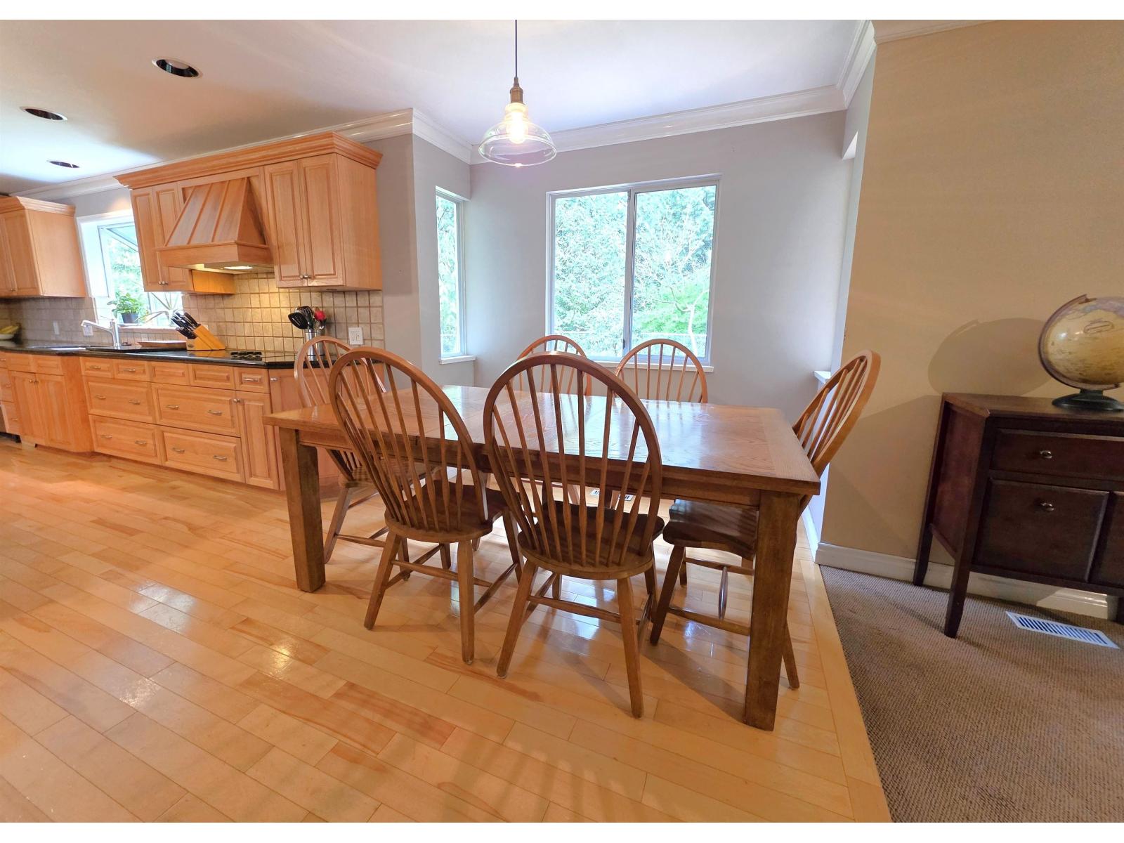 8412 213th Street, Langley, British Columbia  V1M 2J1 - Photo 10 - R3111080