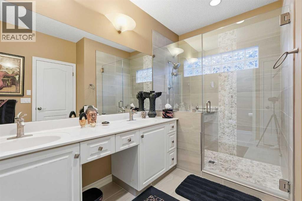 23 Prominence Point Sw, Calgary, Alberta  T3H 3E8 - Photo 23 - A2288819
