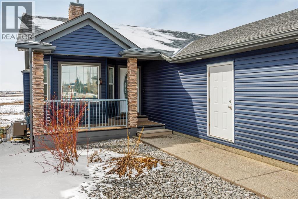 20 Hillcrest Boulevard, Strathmore, Alberta  T1P 1X1 - Photo 3 - A2298675