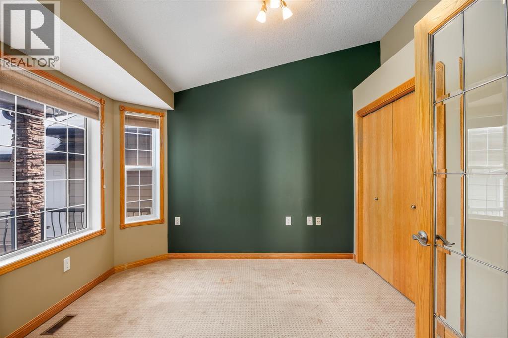 20 Hillcrest Boulevard, Strathmore, Alberta  T1P 1X1 - Photo 5 - A2298675