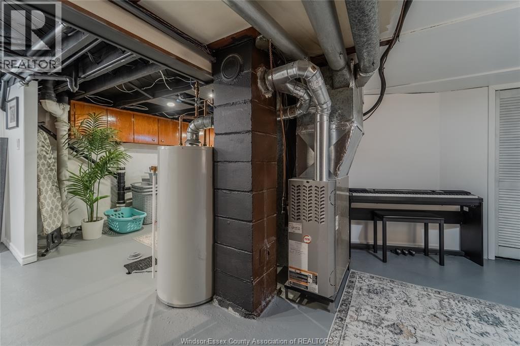 1594 Tecumseh Road West, Windsor, Ontario N9B 1T8 - Photo 32 - 26008051