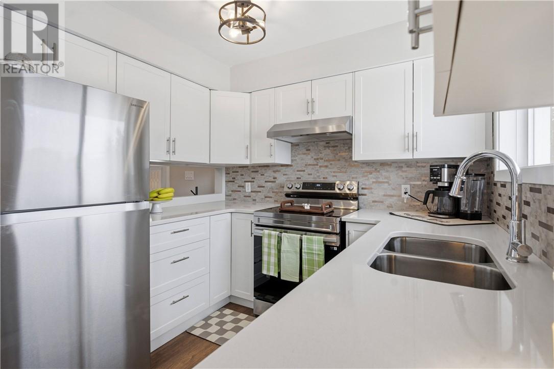 1004 Buckingham Drive, Sudbury, Ontario  P3A 1G1 - Photo 8 - 2127106