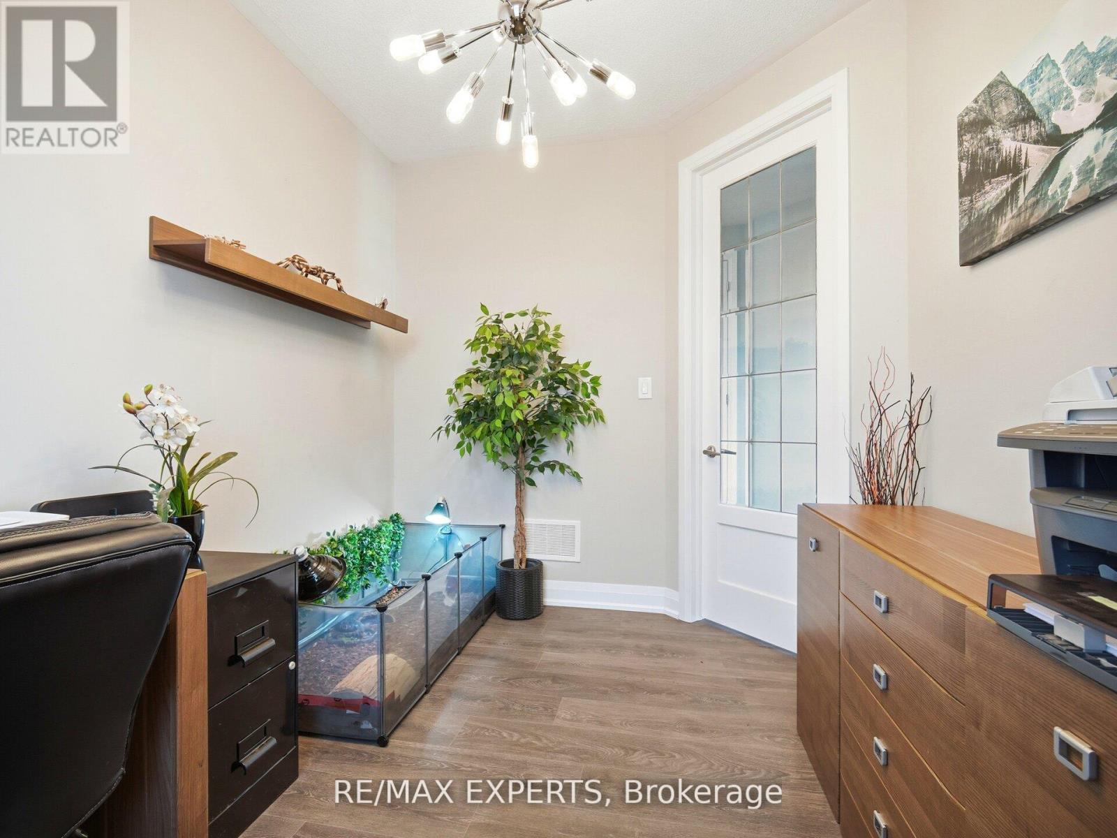 120 Farley Road, Centre Wellington, Ontario  N1M 0H2 - Photo 18 - X12996304